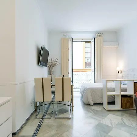 Daire Holidays Isbilia Centro By Valcambre Sevilla