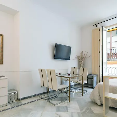 Holidays Isbilia Centro By Valcambre Daire Sevilla